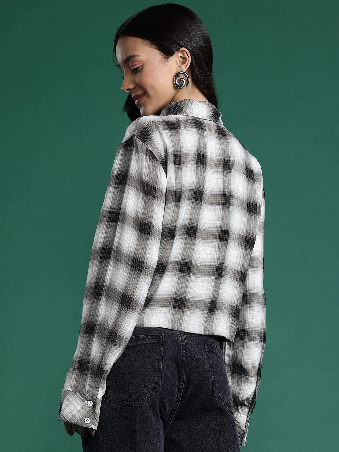 DressBerry Checked Casual Shirt with Tie - Image 4