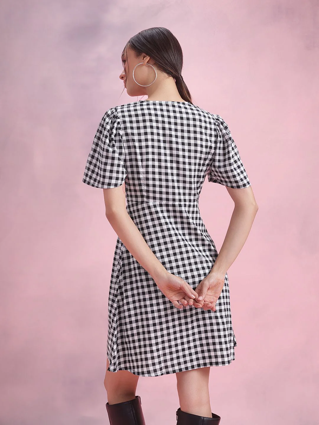 DressBerry Checked Tie-Up Neck Flared Sleeve Sheath Mini Dress - Image 5