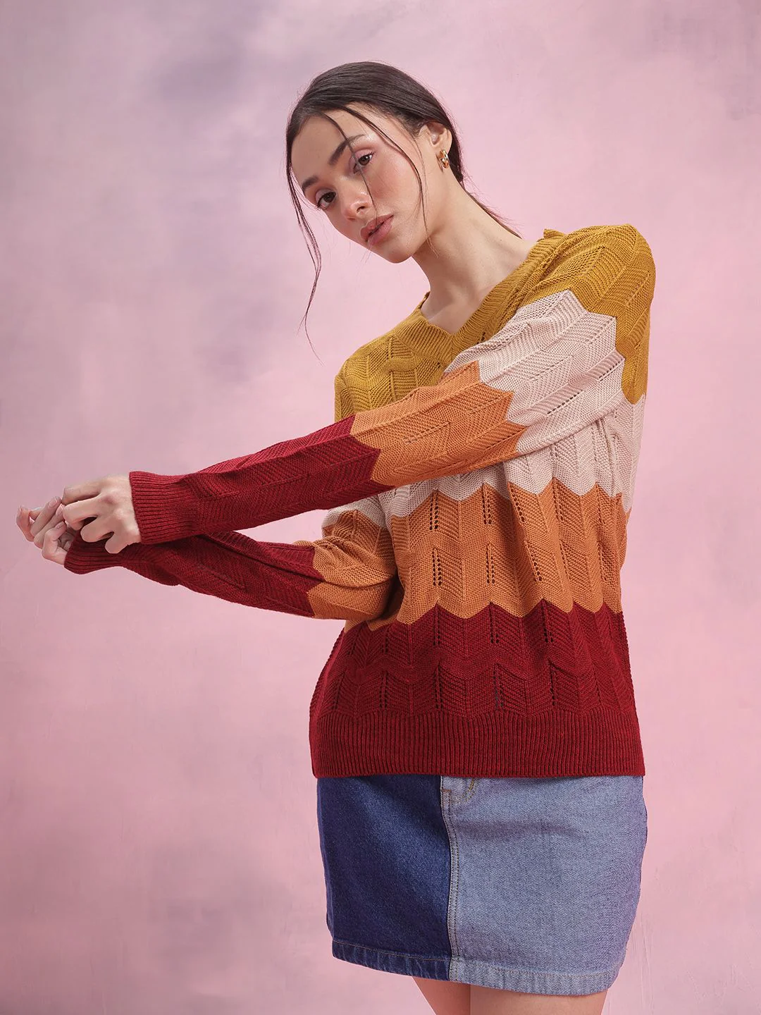 DressBerry Colourblocked Open Knit Pullover - Image 2