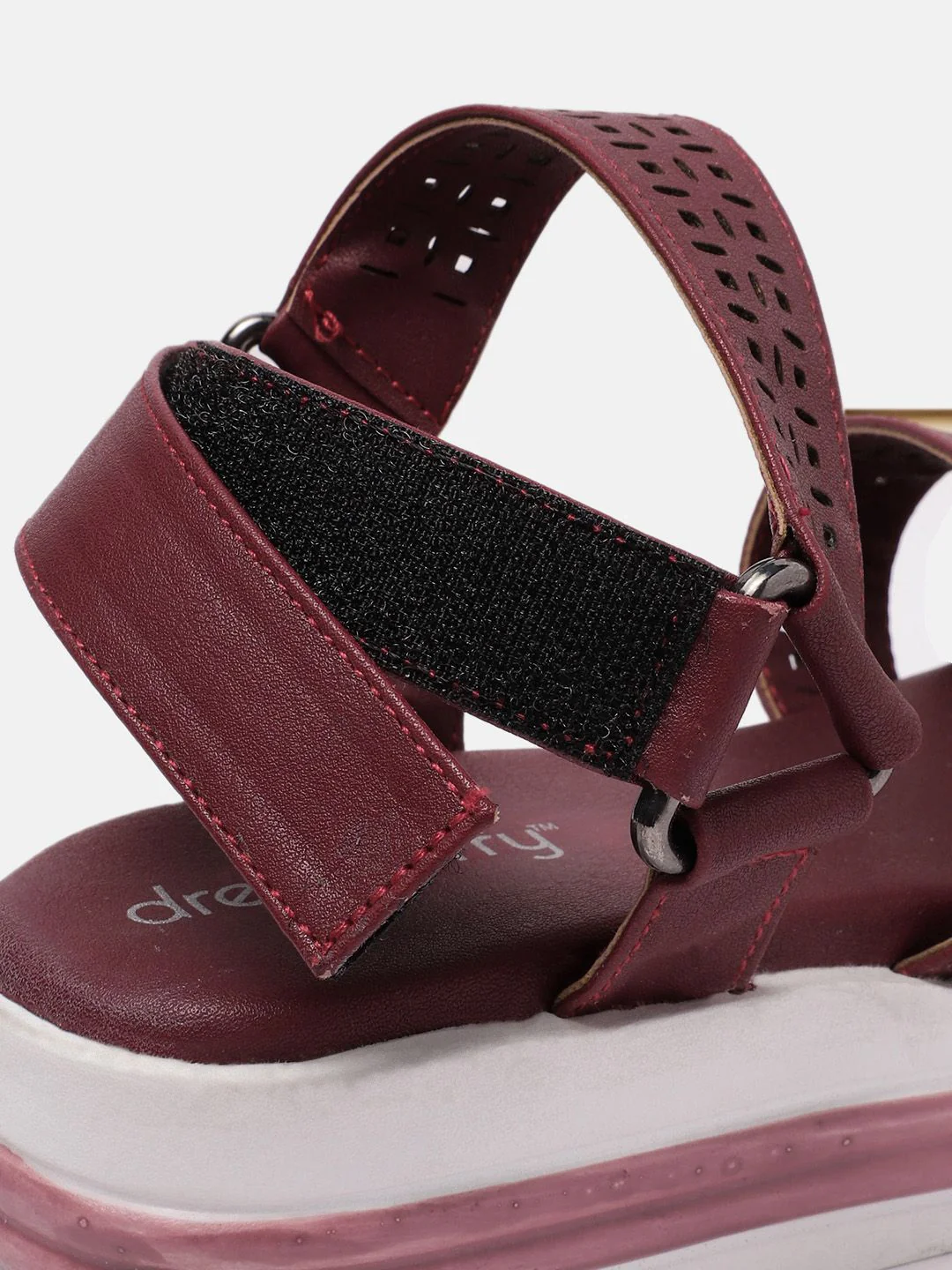 DressBerry Comfort Sandals with Laser Cuts - Image 7