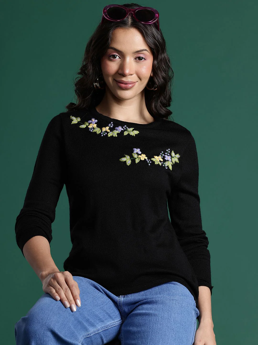 DressBerry Embroidered Floral Pullover