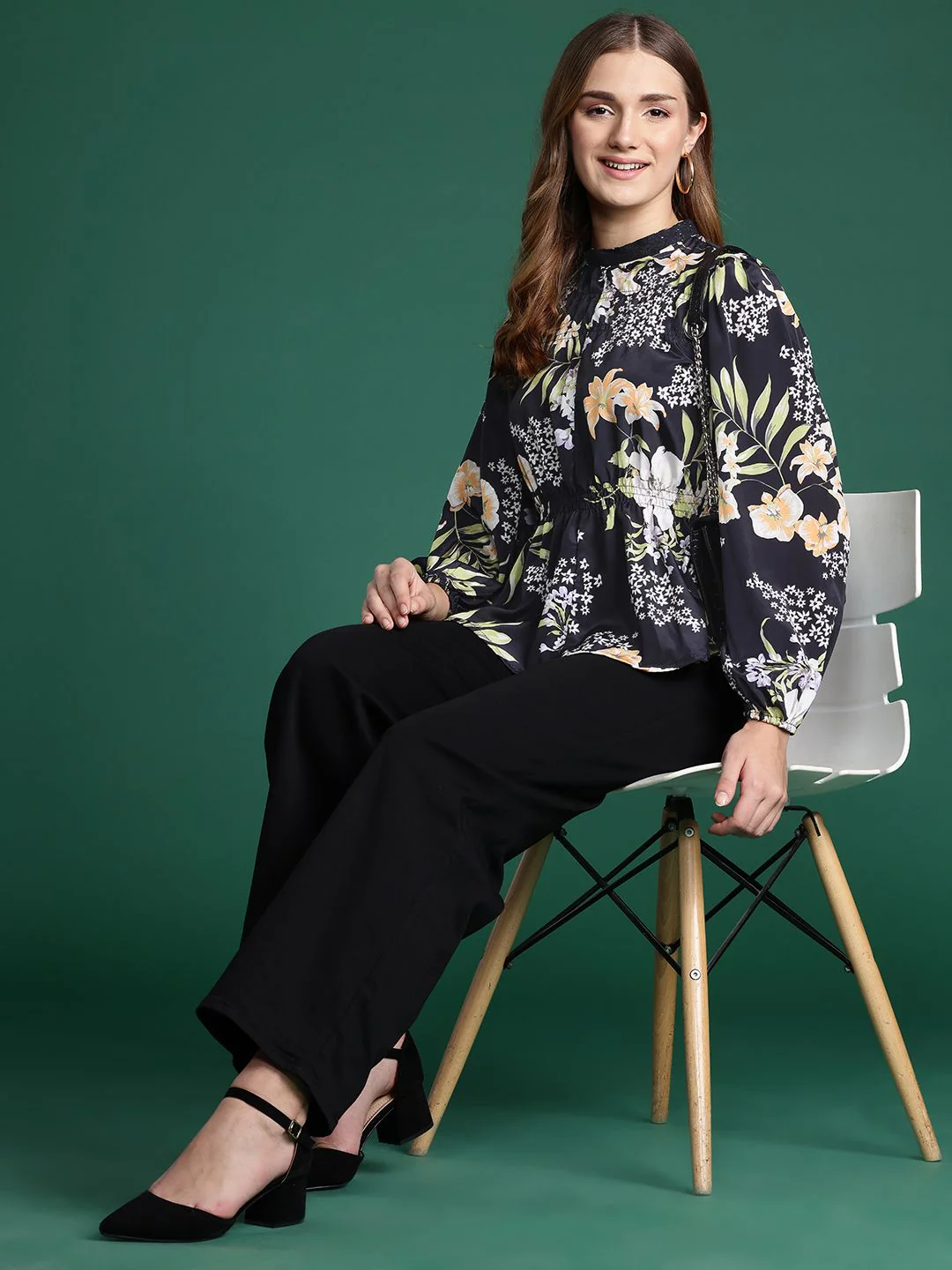 DressBerry Floral Print Puff Sleeves A-Line Top With Lace-Insert Detailing - Image 4