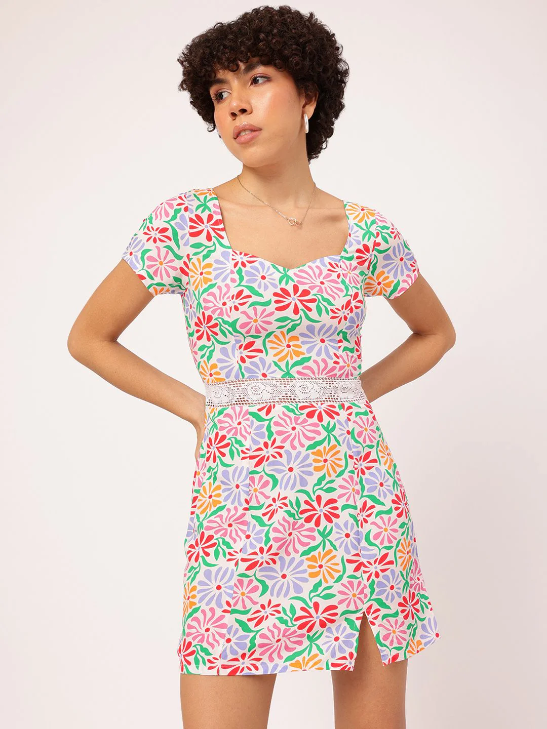 DressBerry Garden Party Tee Floral Print Sweetheart Neck Mini Sheath Dress - Image 2