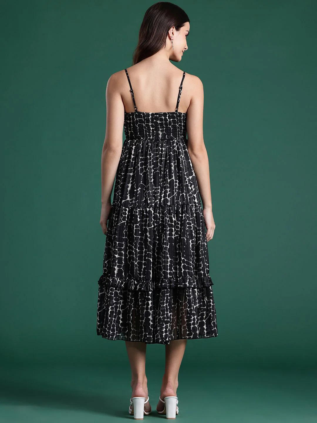 DressBerry Printed Tiered A-Line Midi Dress - Image 5