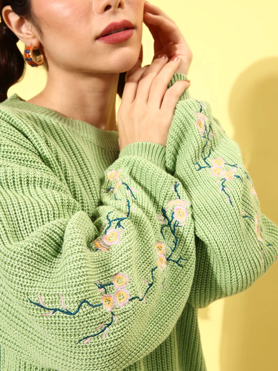 DressBerry Round Neck Pullover With Floral Embroidered Detail On Sleeves - Image 4