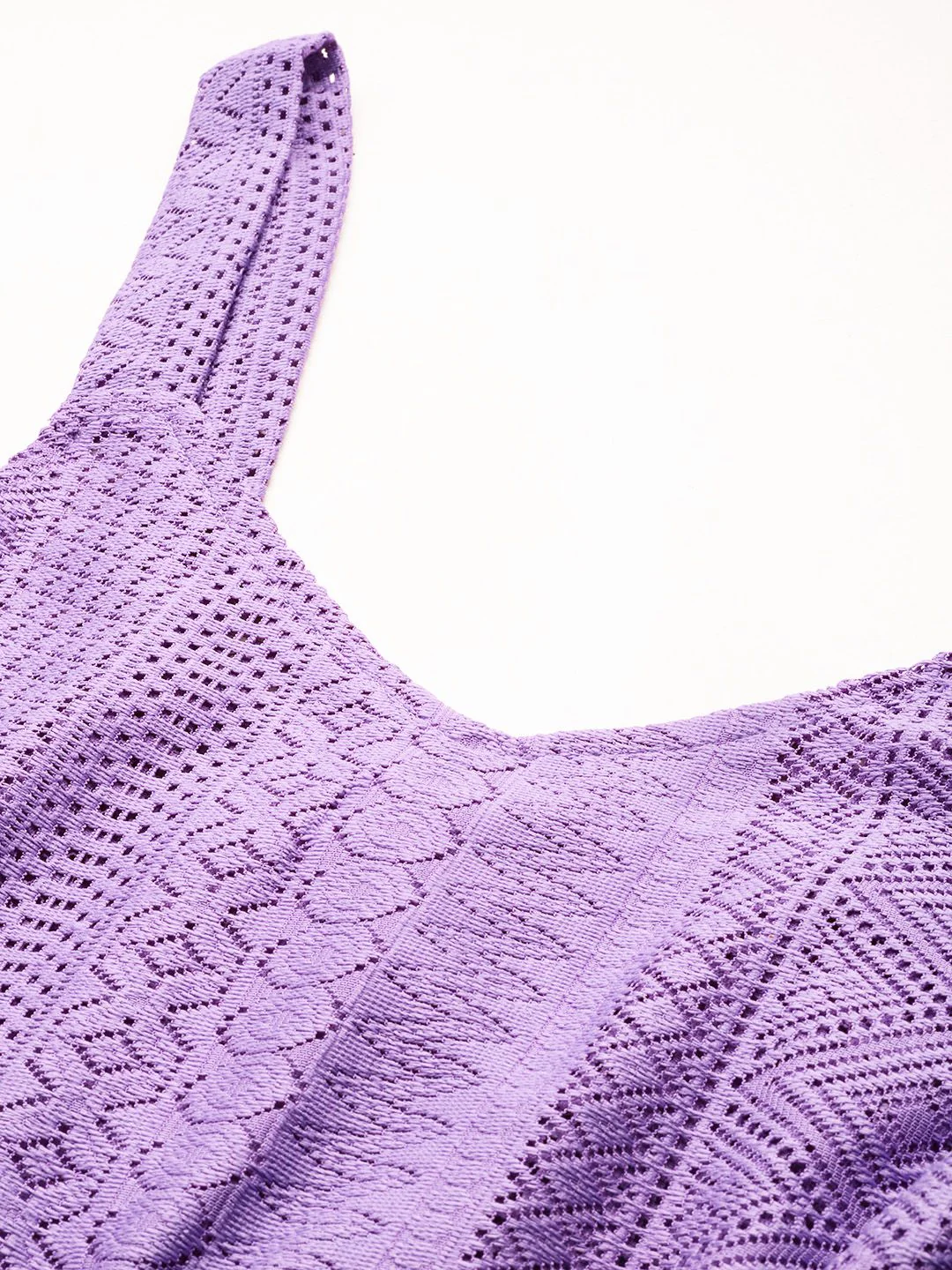 DressBerry Self-Designed Lace Inserted Cinched Waist Top - Image 2