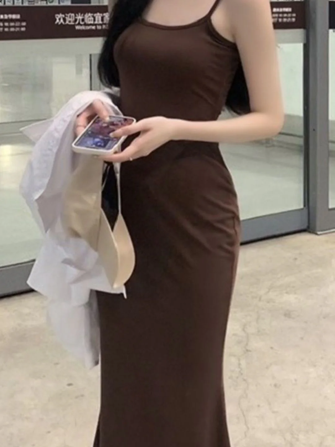 DressBerry Sheath Midi Dress - Image 2