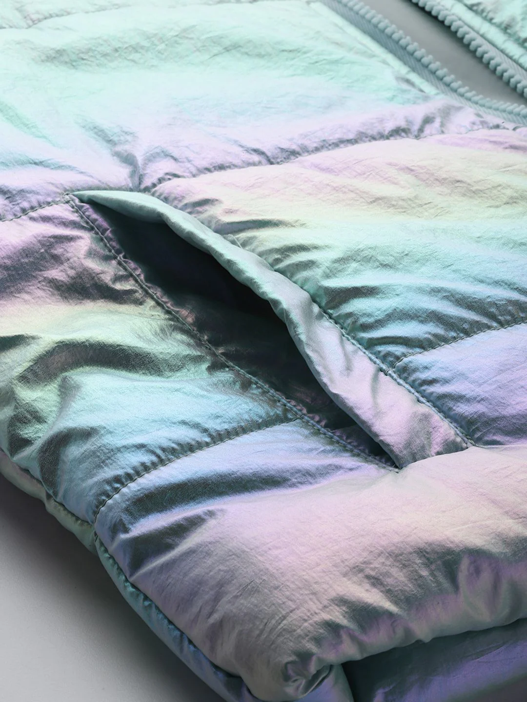 DressBerry Shimmer Dual-Toned Puffer Jacket - Image 6