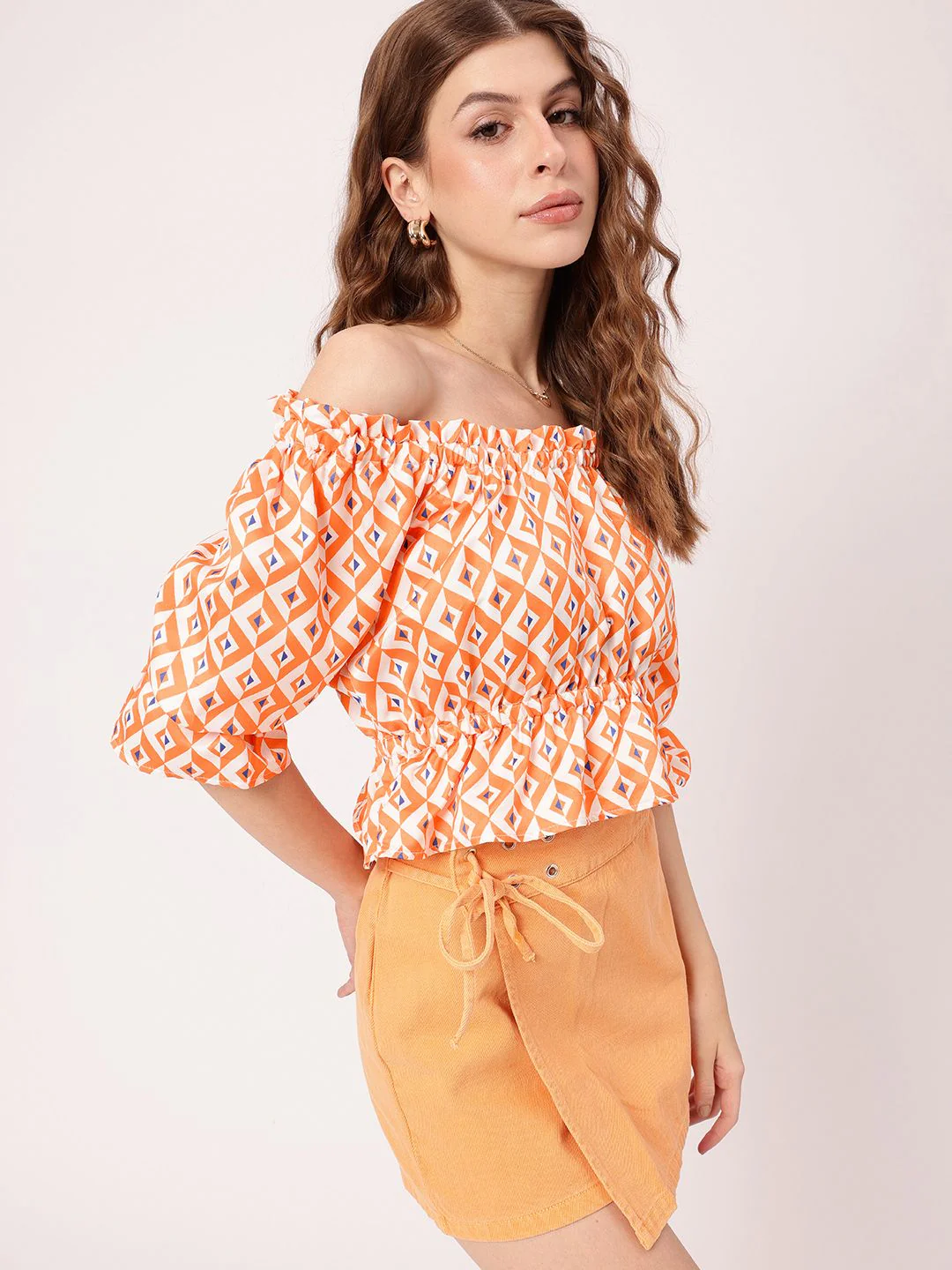 DressBerry Striking Core Gathers Printed Off-Shoulder Peplum Crop Top - Image 2