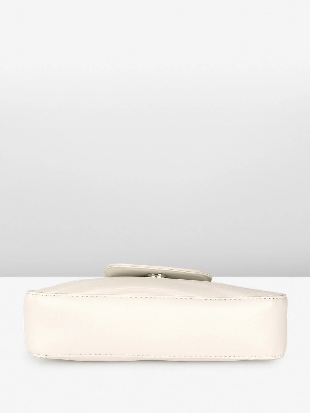 DressBerry Structured Shoulder Bag with Chain - Image 4