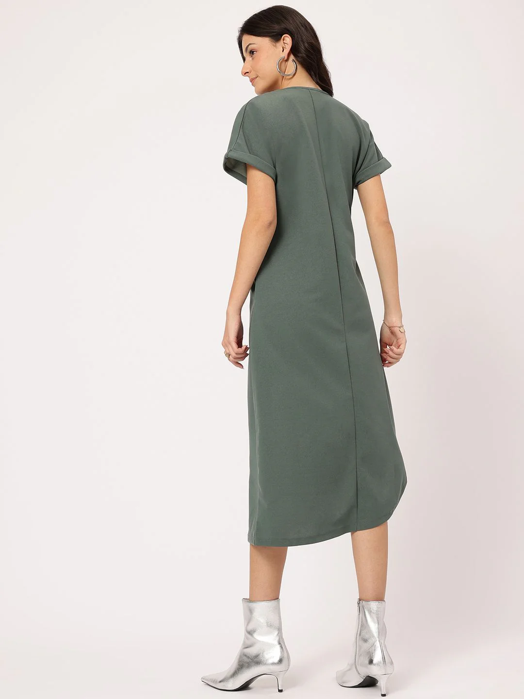 DressBerry Timeless Classics Extended Sleeves Sheath Dress - Image 4