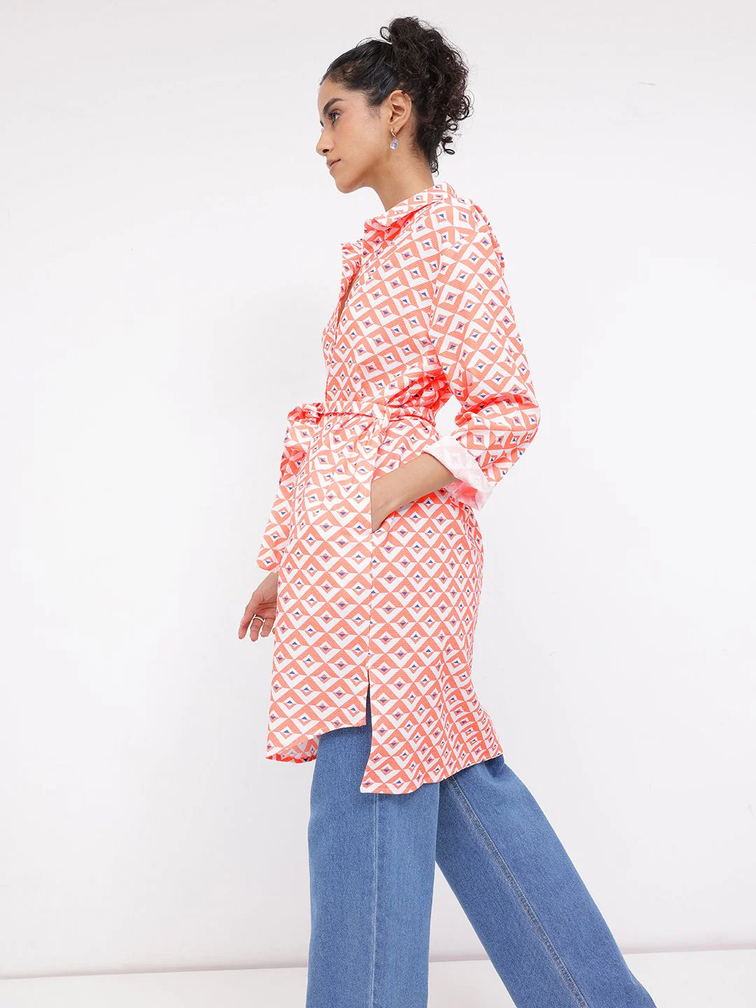 DressBerry Trendsetter Alert Printed Shirt Collar Longline Top - Image 3