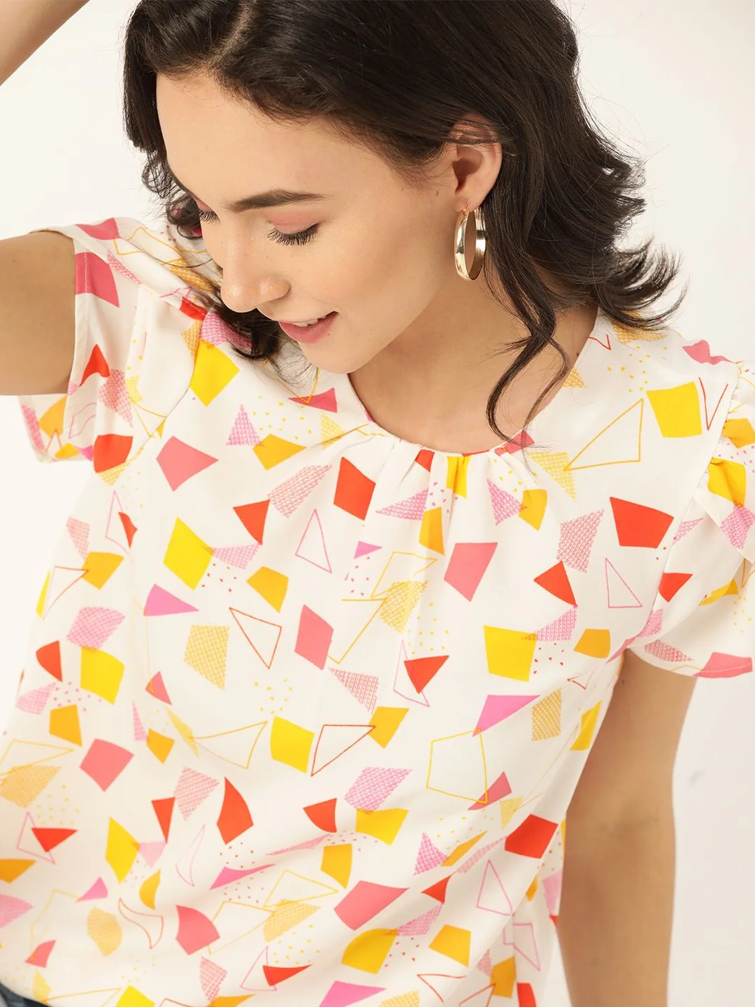 DressBerry White & Pink Geometric Printed Puff Sleeves Top - Image 2