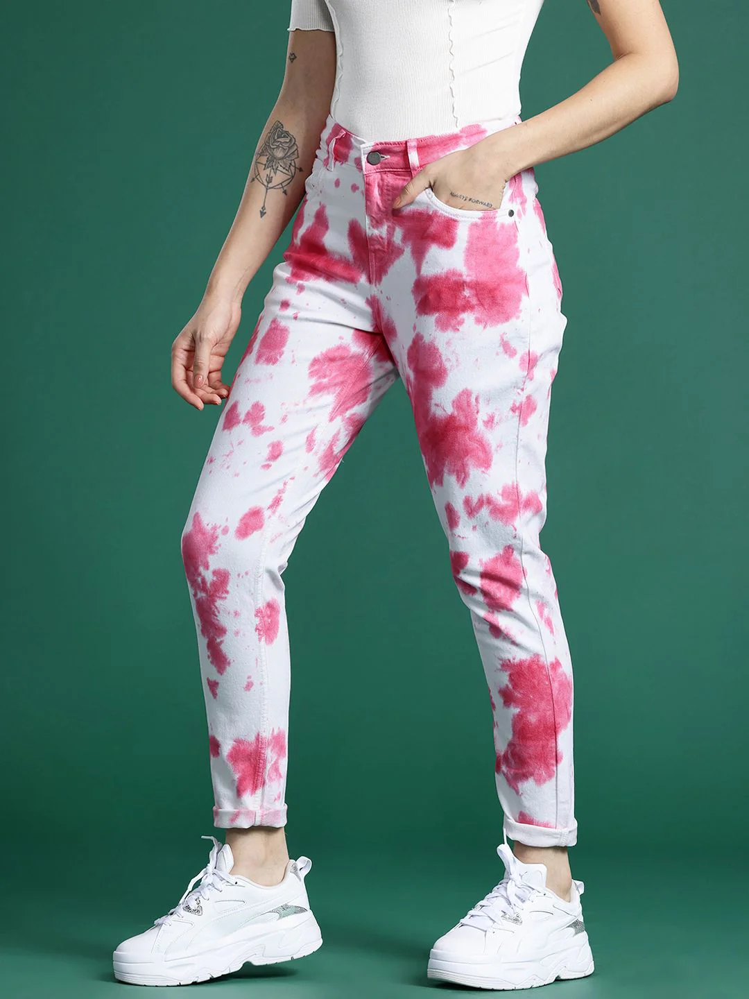 DressBerry Women Acid Wash Mom Fit Jeans - Image 3
