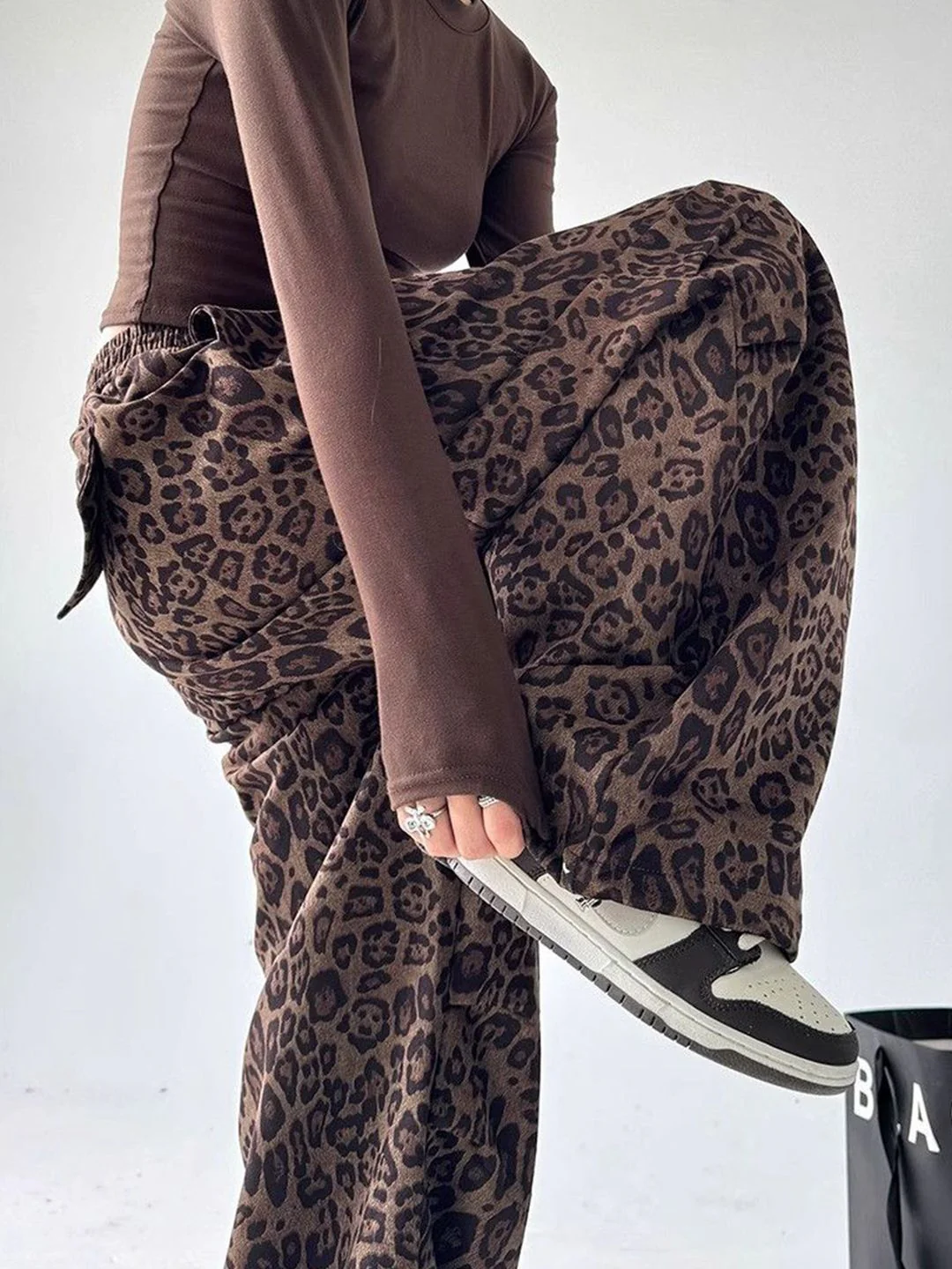 DressBerry Women Animal Printed Parallel Trousers - Image 7