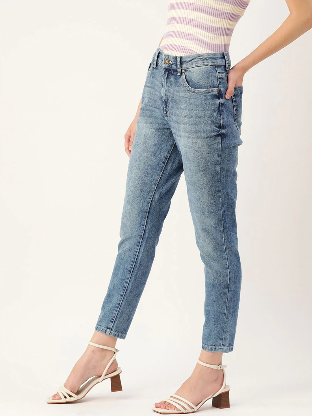DressBerry Women Blue Light Fade Stretchable Jeans - Image 3