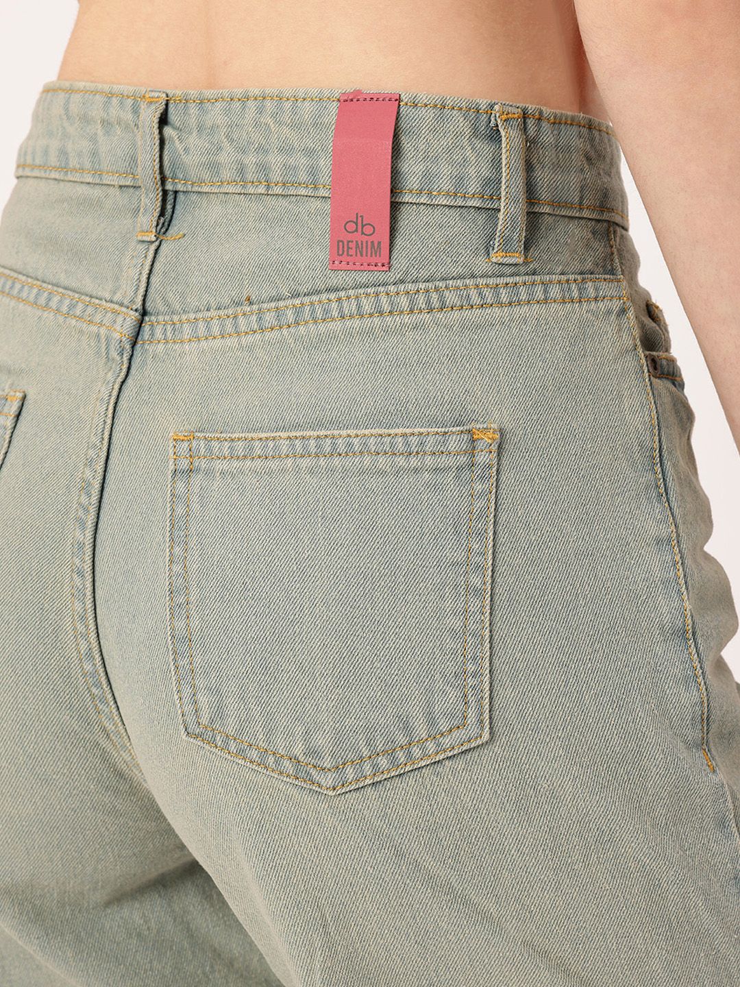 DressBerry Women Grunge Touch Slouchy Fit Mildly Distressed Light Fade Frayed Jeans - Image 7