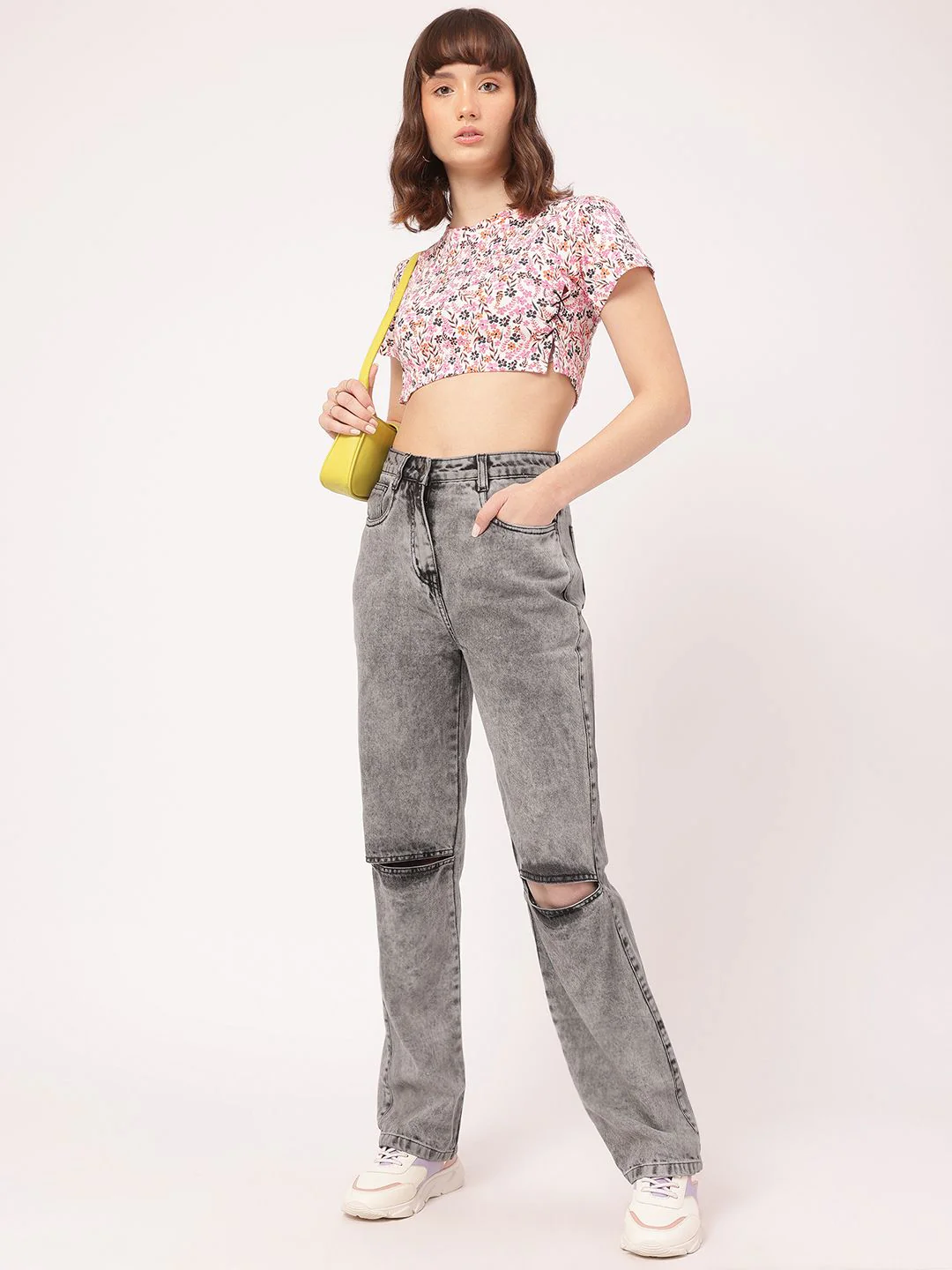 DressBerry Women Grunge Vibe Ripped Straight Jeans - Image 4