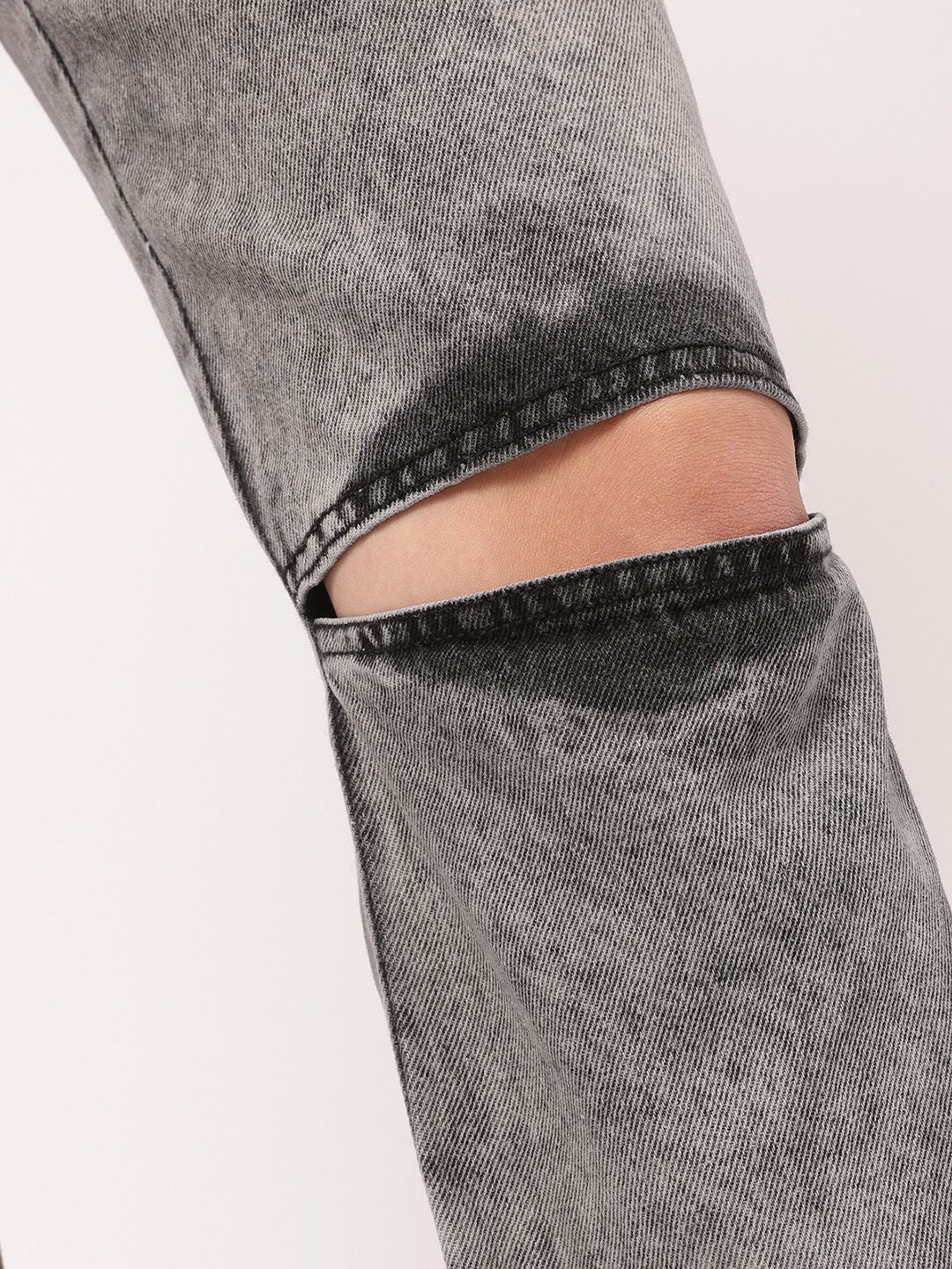 DressBerry Women Grunge Vibe Ripped Straight Jeans - Image 7