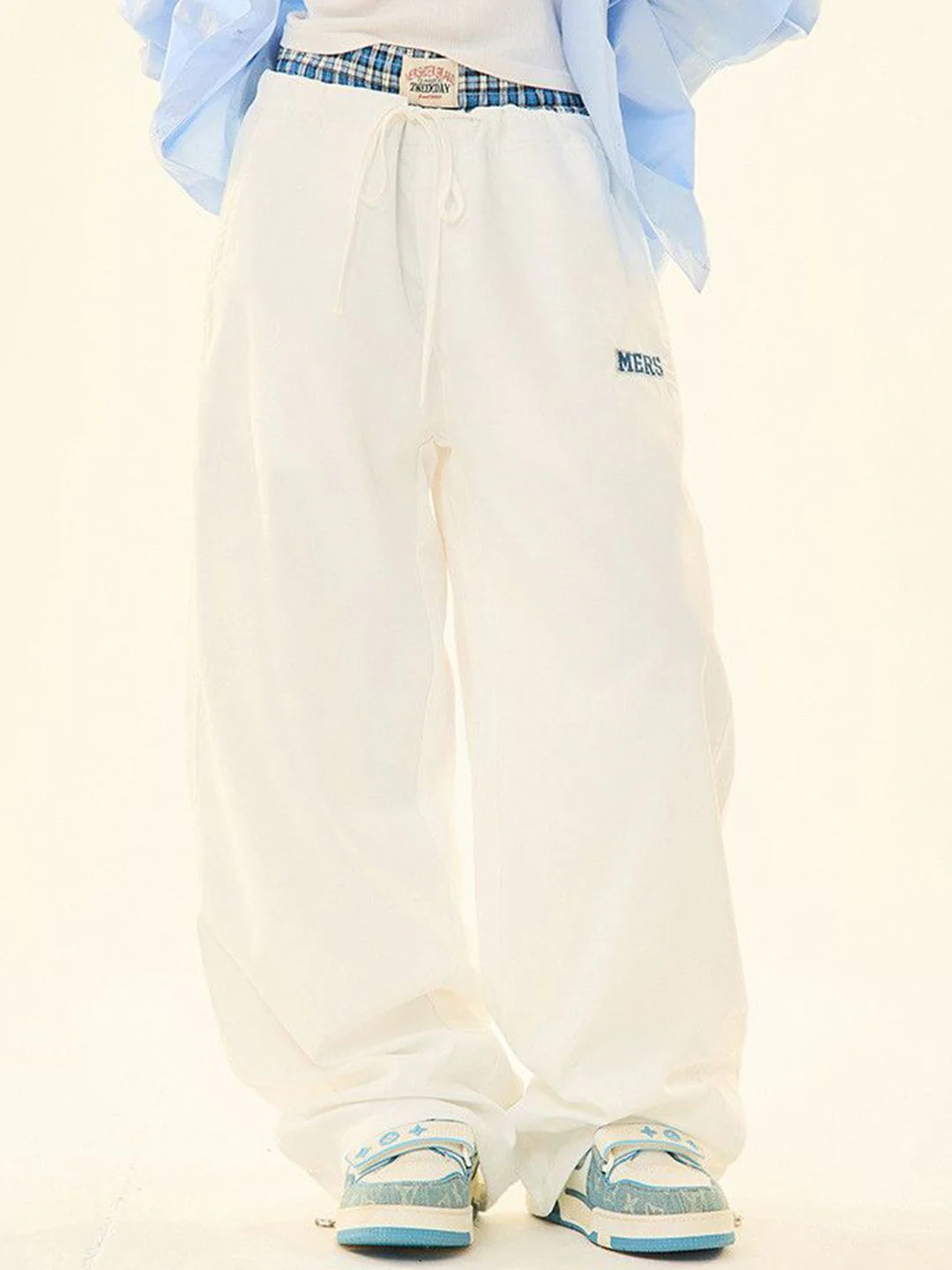 DressBerry Women Mid-Rise Loose Fit Regular Trousers - Image 5