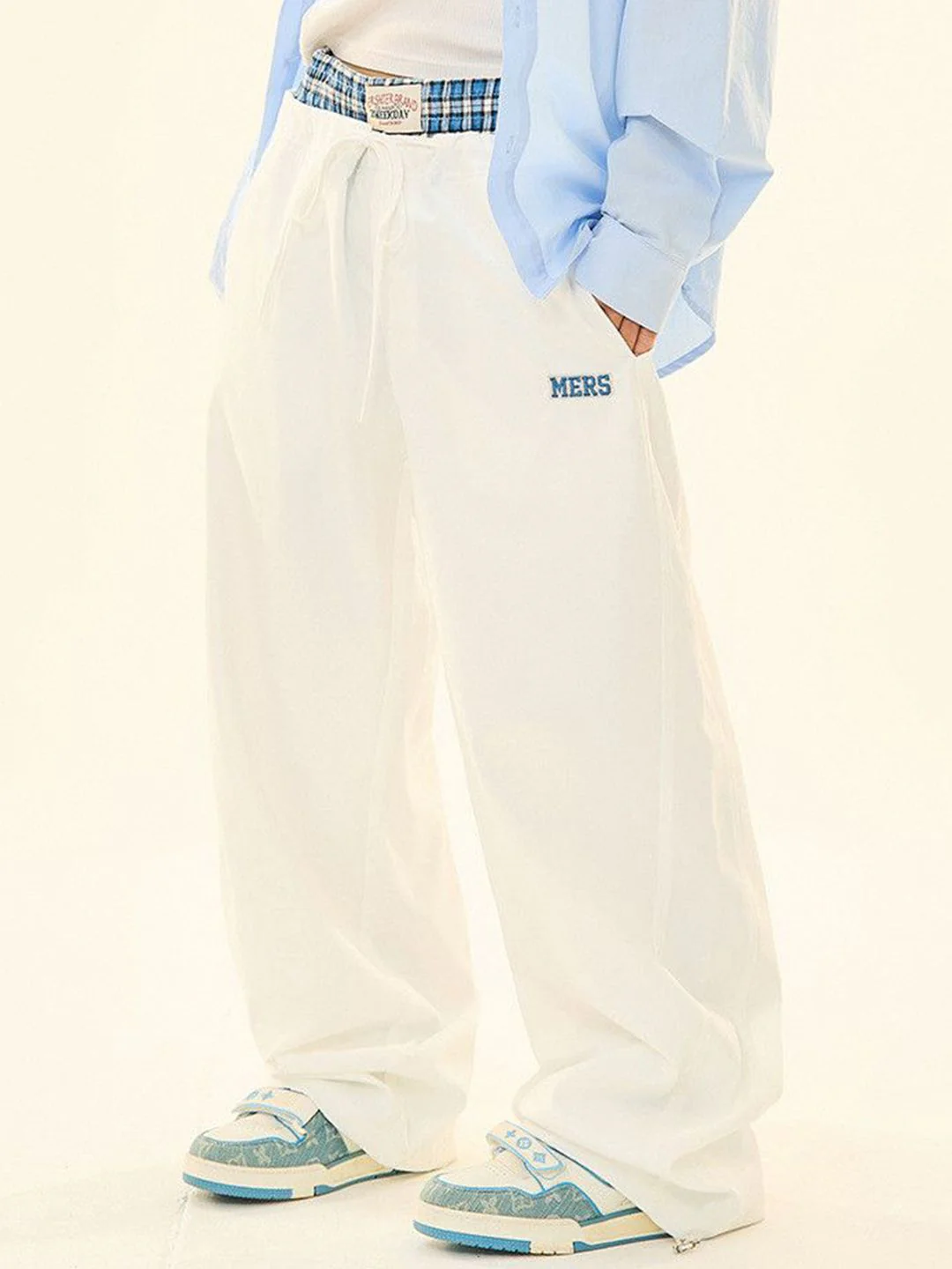 DressBerry Women Mid-Rise Loose Fit Regular Trousers - Image 6