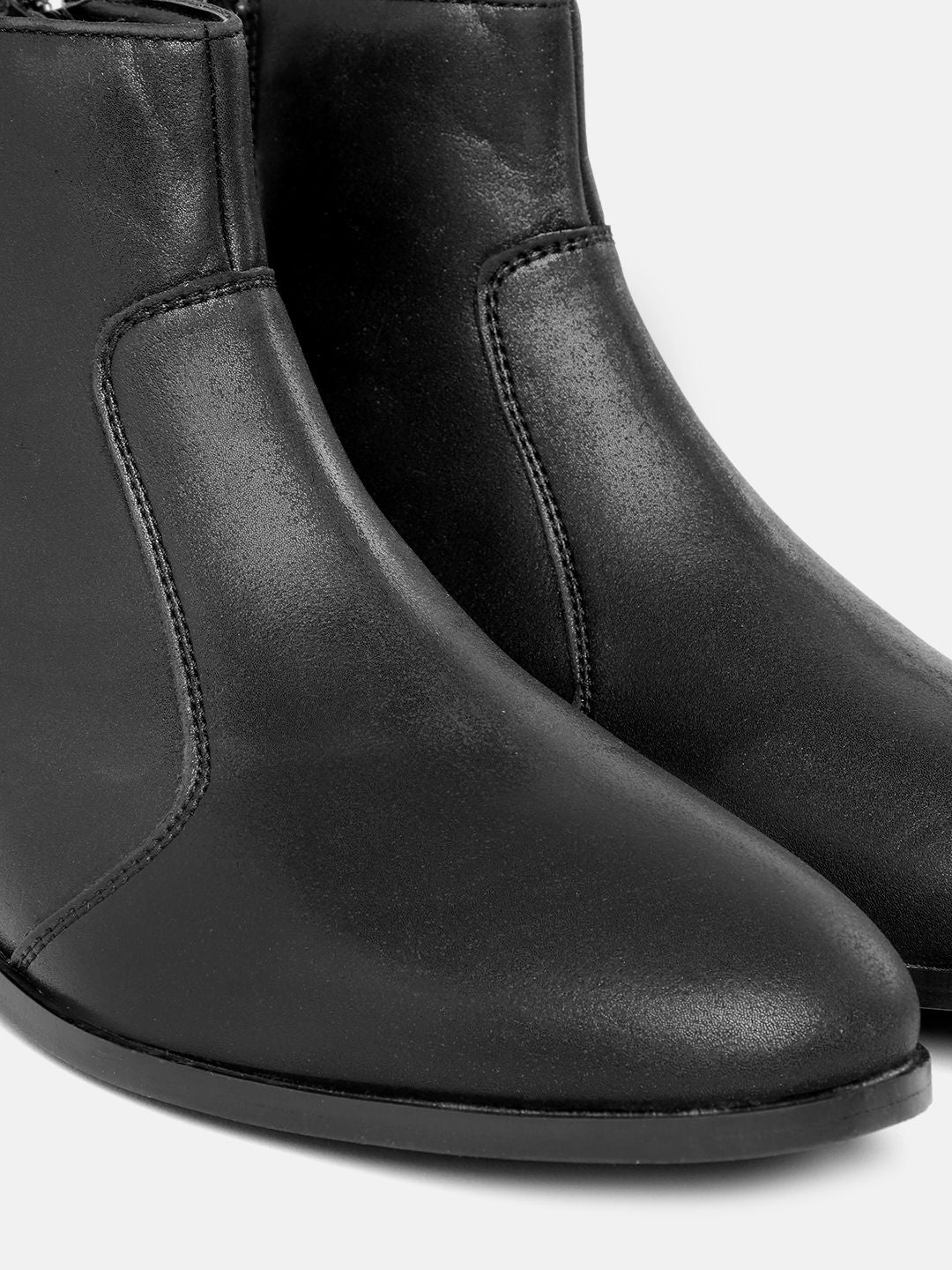 DressBerry Women Mid Top Buckle Detail Regular Boots - Image 6