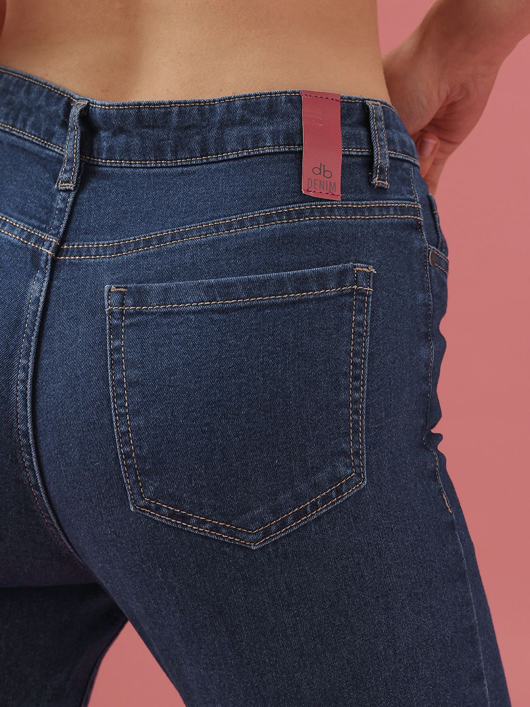 DressBerry Women Skinny Fit High-Rise Light Fade Stretchable Jeans - Image 7