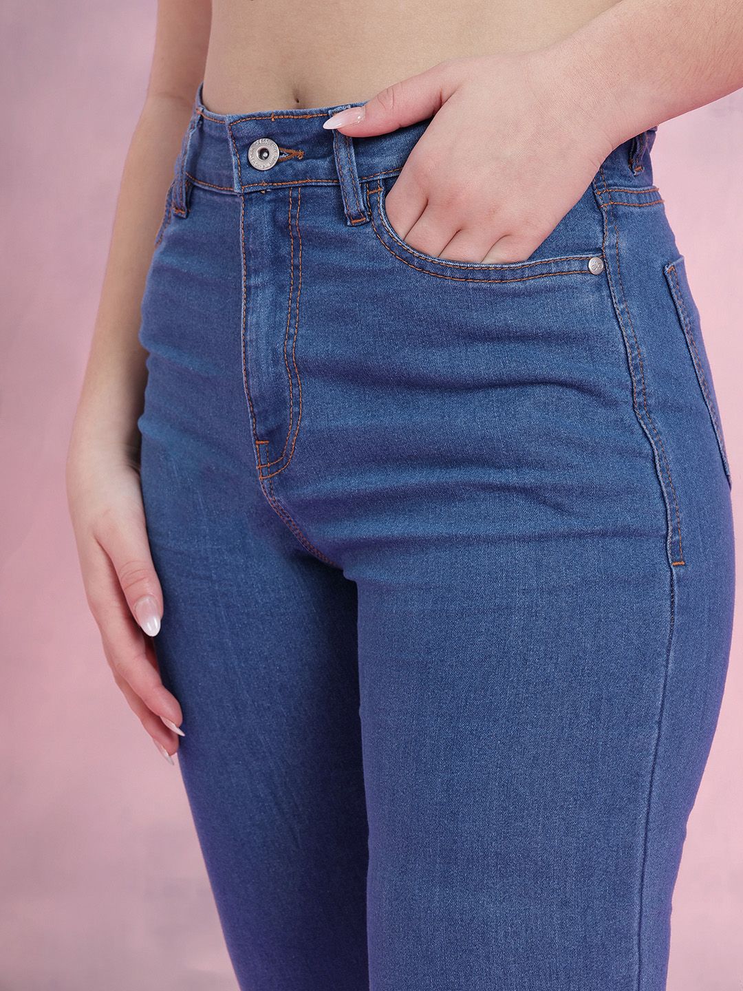 DressBerry Women Straight Fit High-Rise Jeans - Image 6