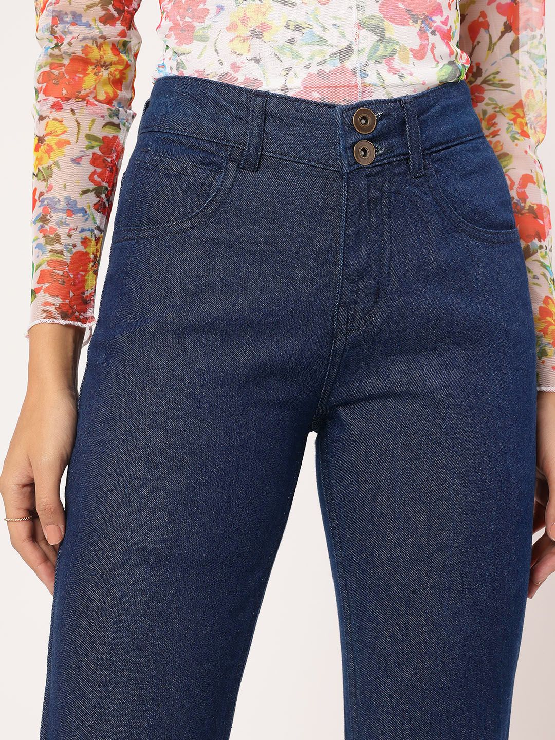 DressBerry Women Stylish Stitches Baggy Jeans - Image 6