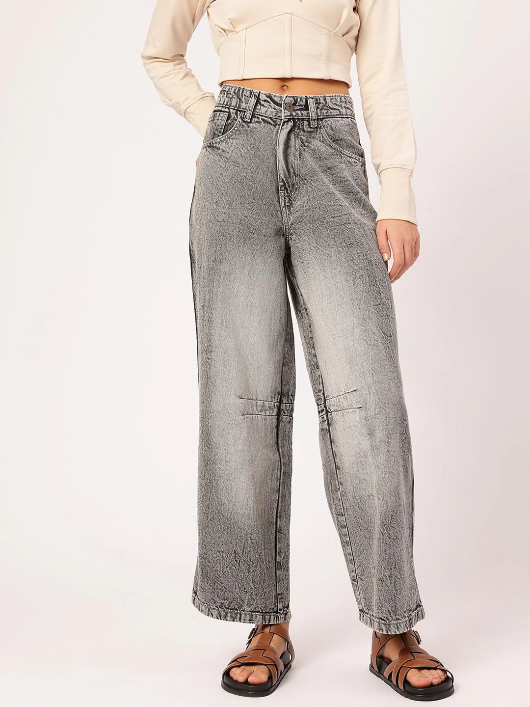 DressBerry Women Timeless Threads Faded Baggy jeans - Image 2