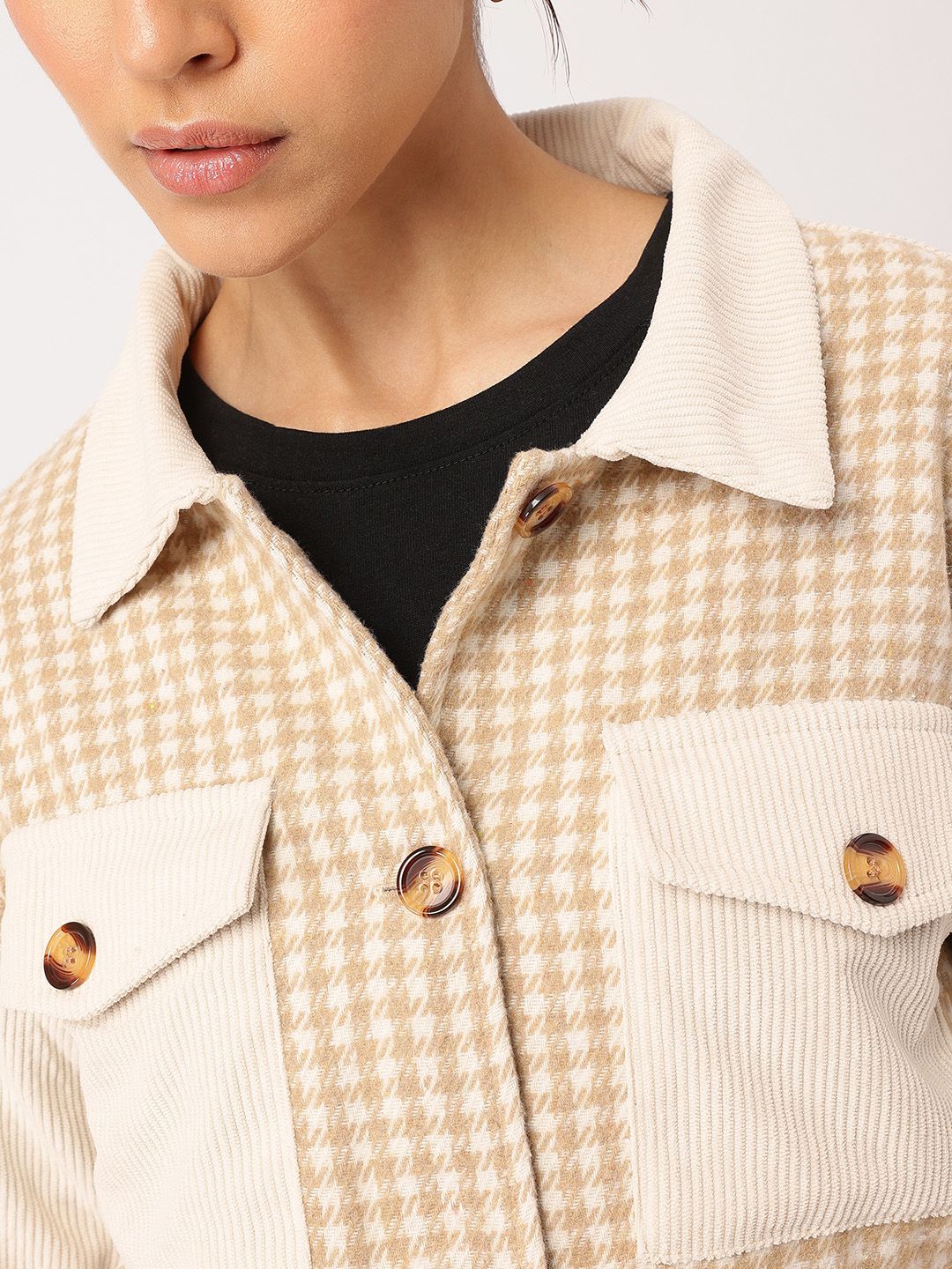 DressBerry Y2K Revival Houndstooth Crop Tailored Jacket - Image 2