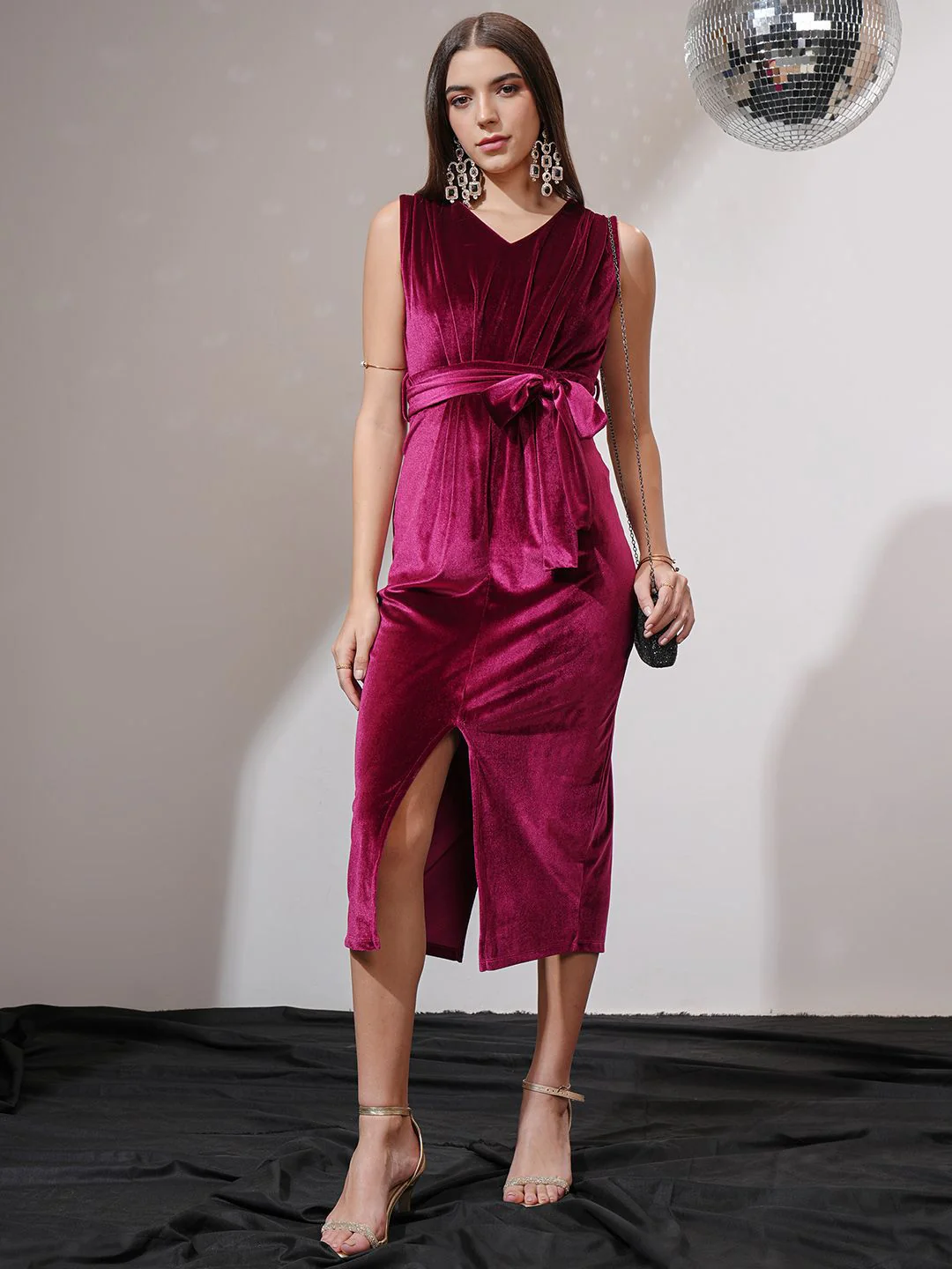 ESPYR By Tokyo Talkies Women Velvet Wrap Midi Dress