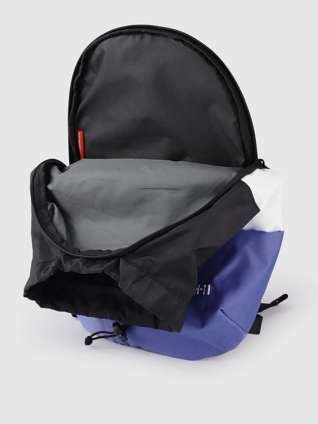 Gear Unisex Black & White Colourblocked Brand Logo Print Backpack - Image 5
