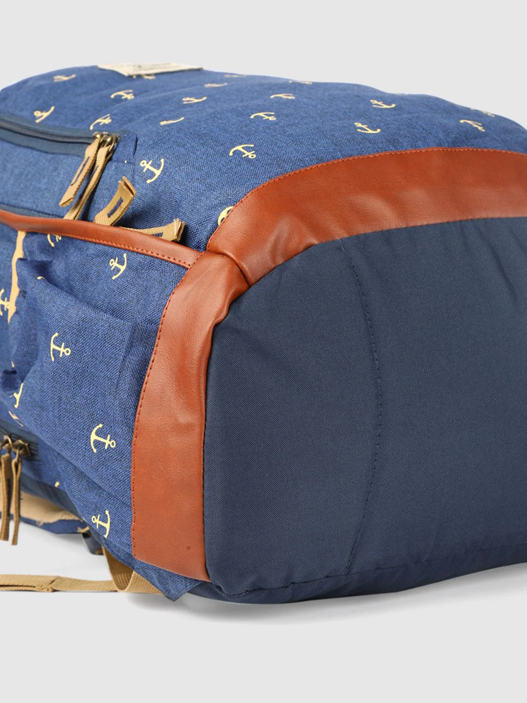 Gear Unisex Blue Anchor Print Laptop Backpack - Image 4