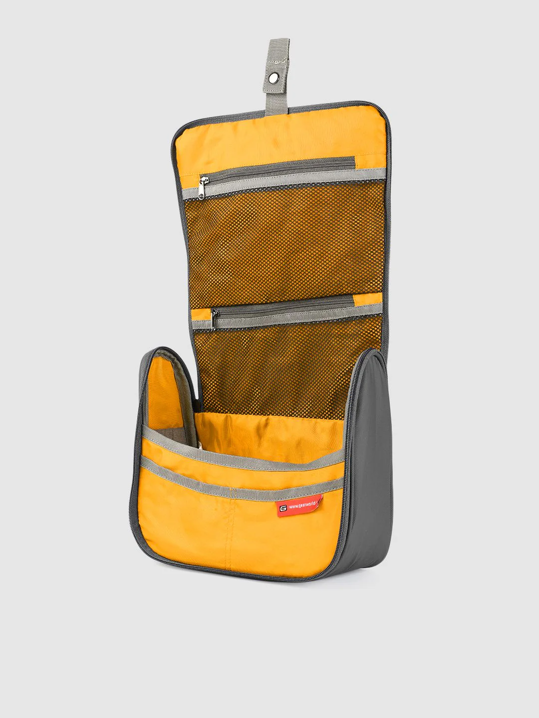 Gear Unisex Grey Solid Sauve Toilet Kit - Image 5
