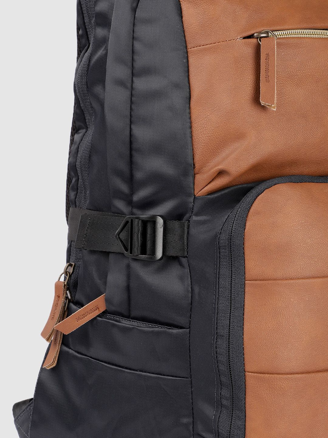 Gear Unisex Solid Laptop Backpack - Image 6