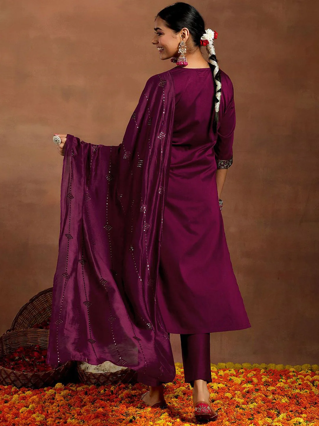 Gerua By Libas Floral Embroidered Thread Work Straight Kurta With Trousers & Dupatta - Image 5