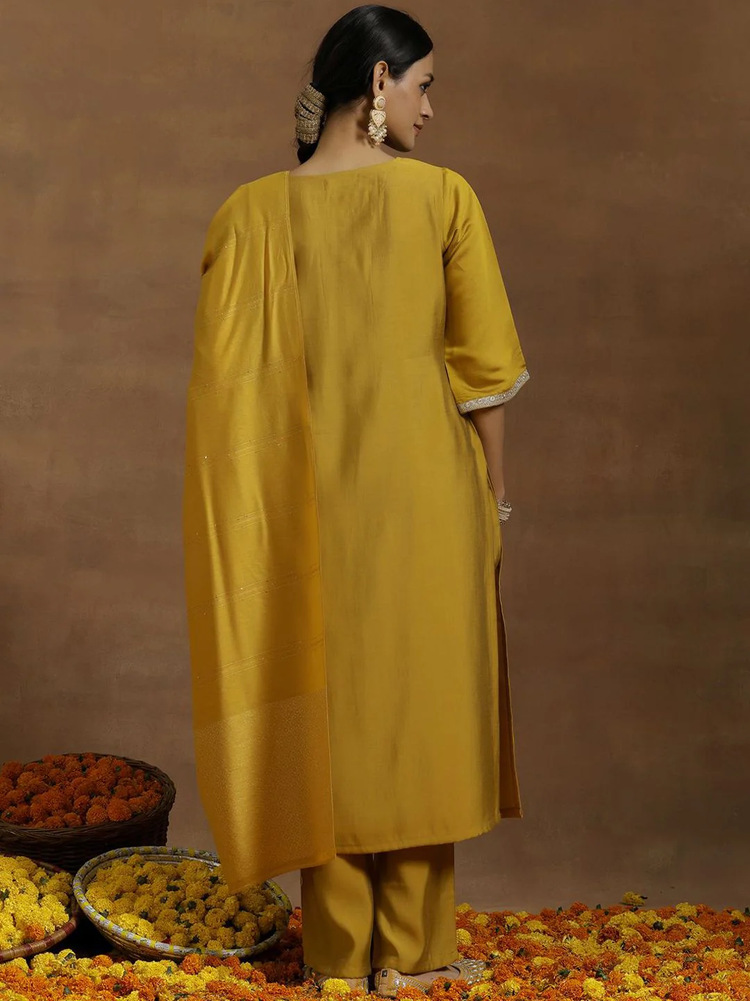 Gerua By Libas Women Floral Embroidered Regular Sequinned Kurta with Trousers & With Dupatta - Image 4