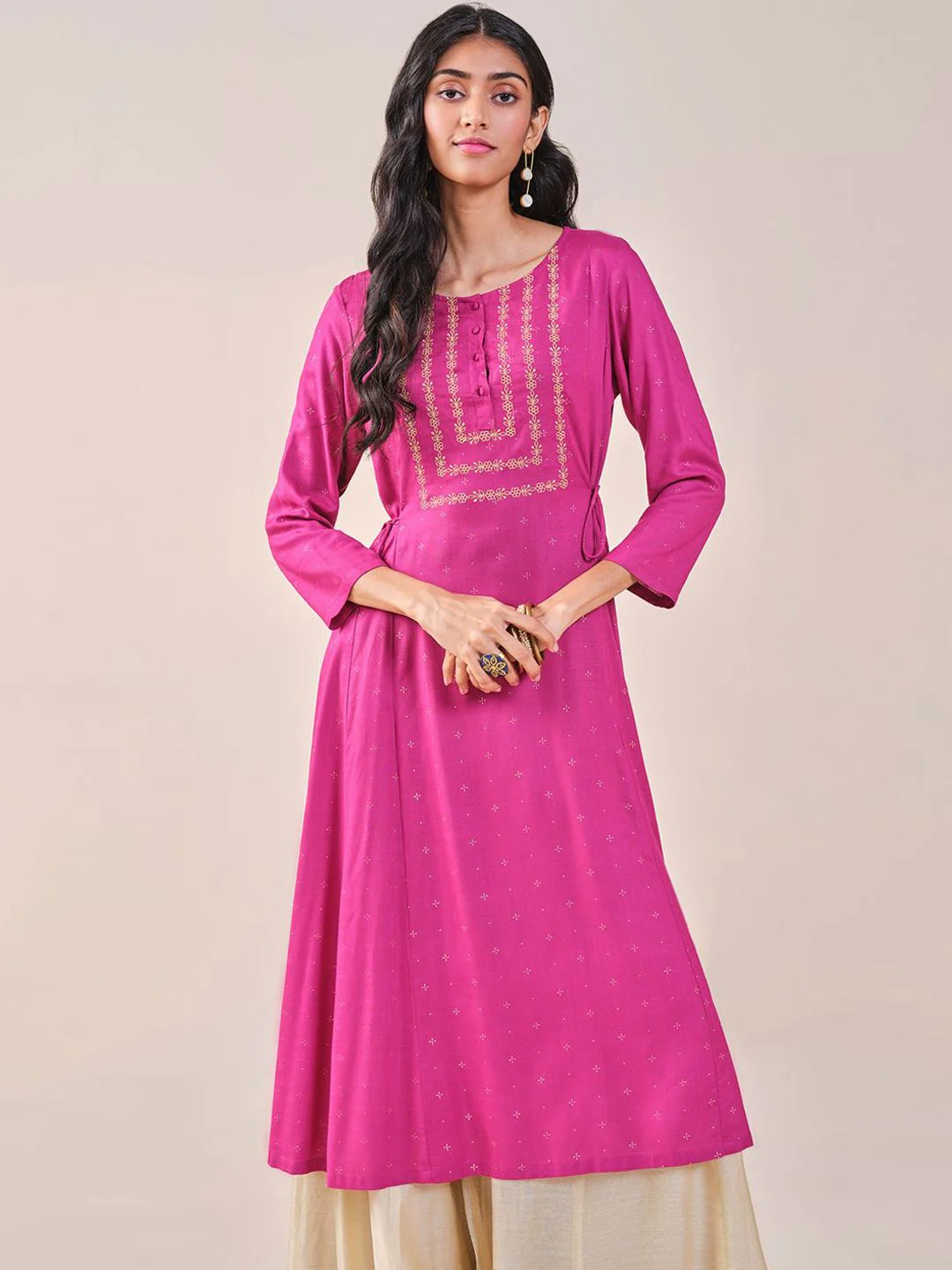 Global Desi Floral Printed Round Neck A-Line Kurta - Image 4
