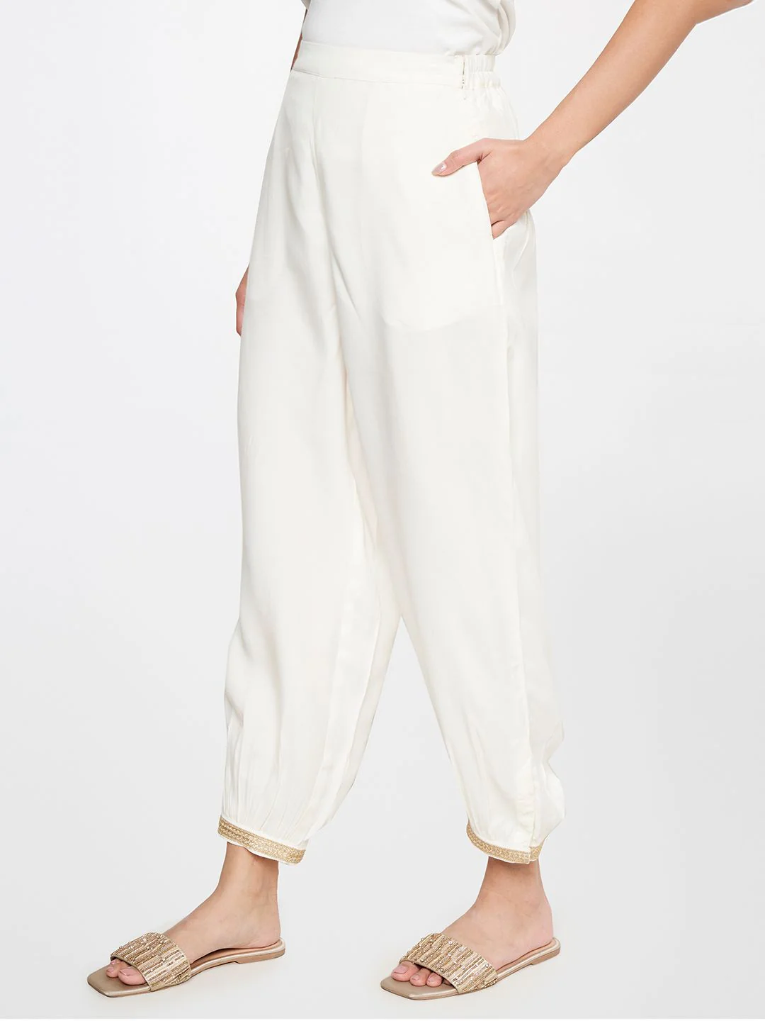 Global Desi Women Mid-Rise Loose Fit Trousers - Image 2