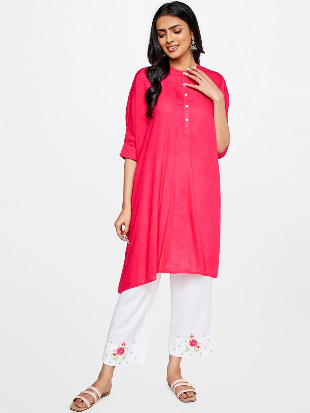 Global Desi Women Mid Rise Plain Straight Fit Trousers - Image 5