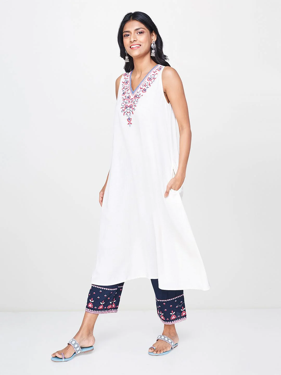 Global Desi Women White Solid A-Line Kurta - Image 3