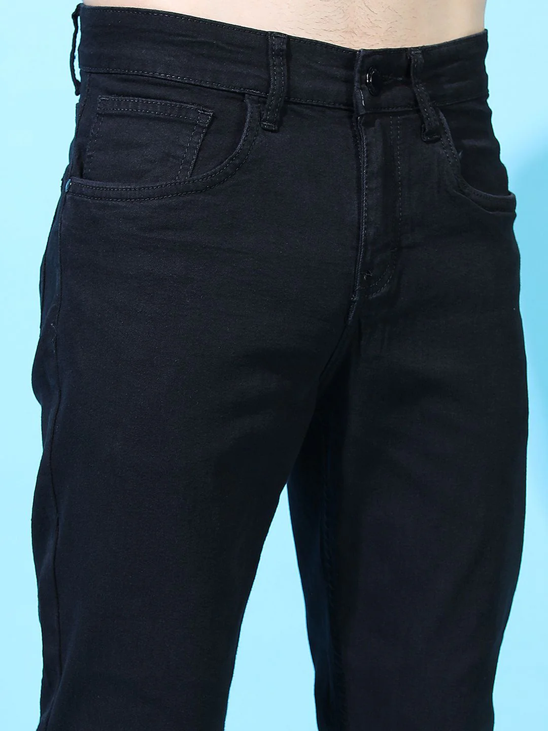 HIGHLANDER Men Black Tapered Fit Mid-Rise Clean Look Stretchable Jeans - Image 5