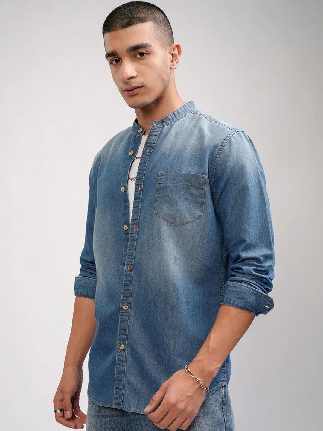 HIGHLANDER Men Blue Slim Fit Casual Shirt - Image 4
