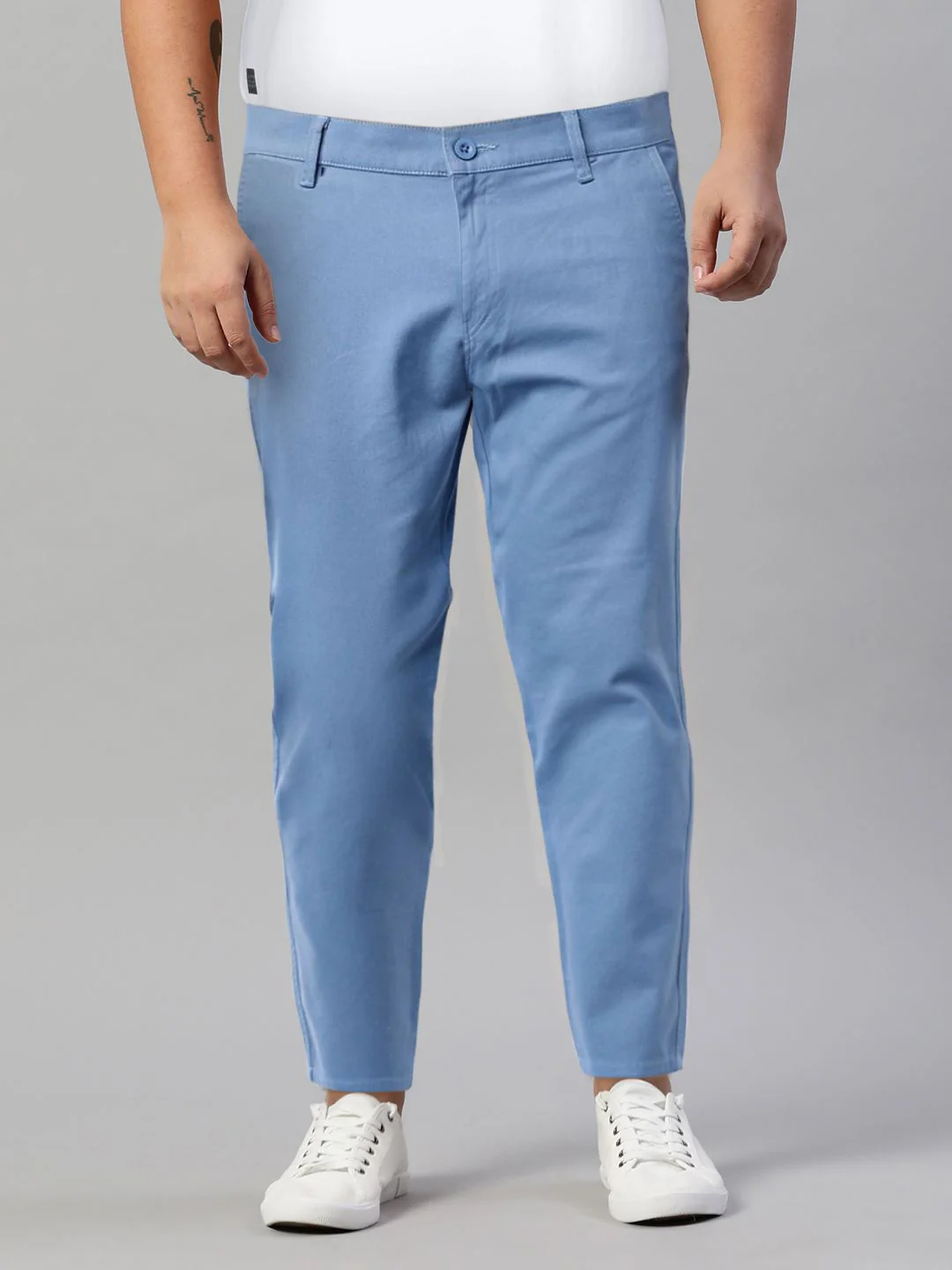 HIGHLANDER Men Blue Slim Fit Solid Chinos - Image 7