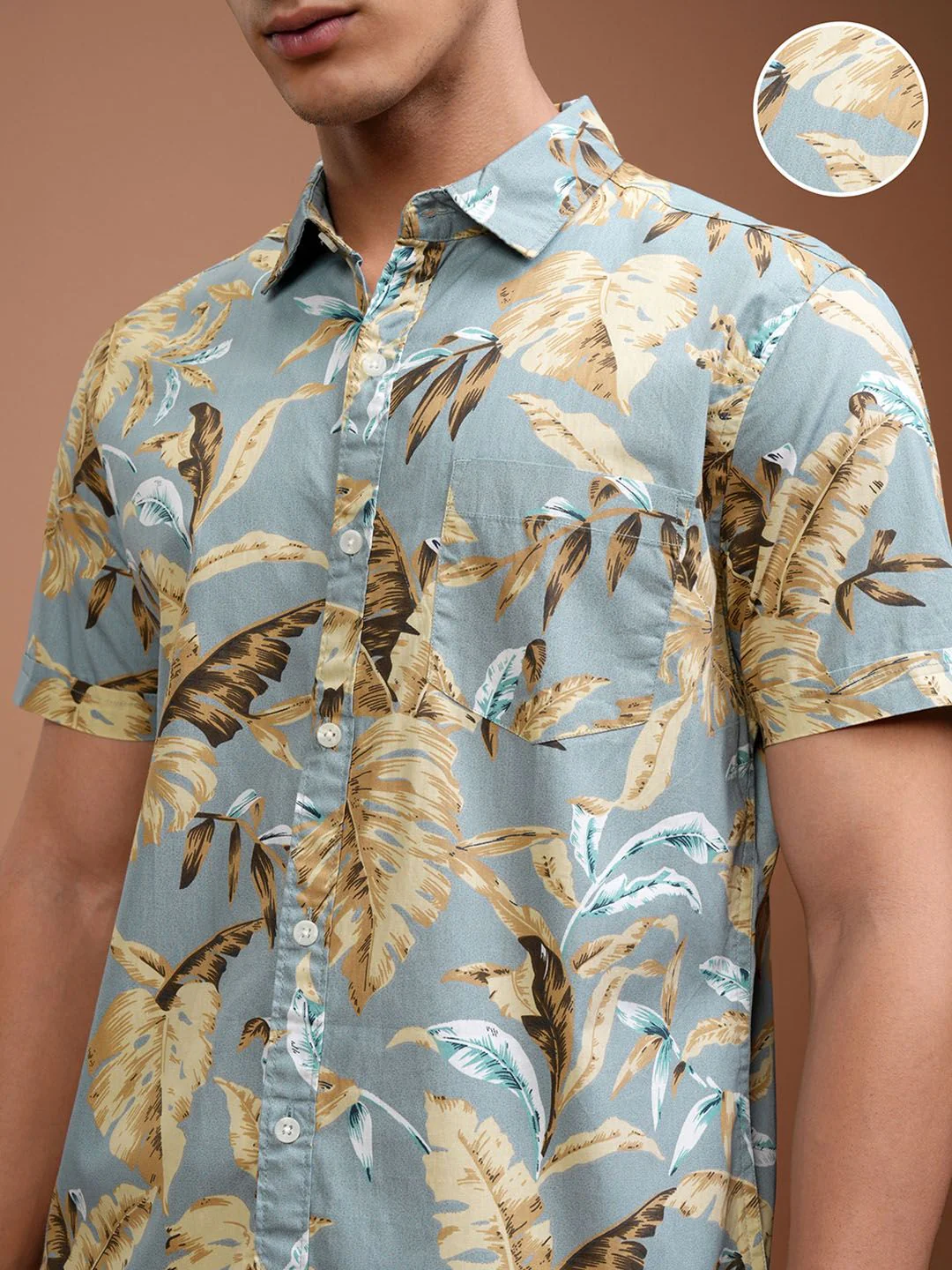 HIGHLANDER Men Blue Slim Fit Tropical Cotton Printed Casual Shirt - Image 3