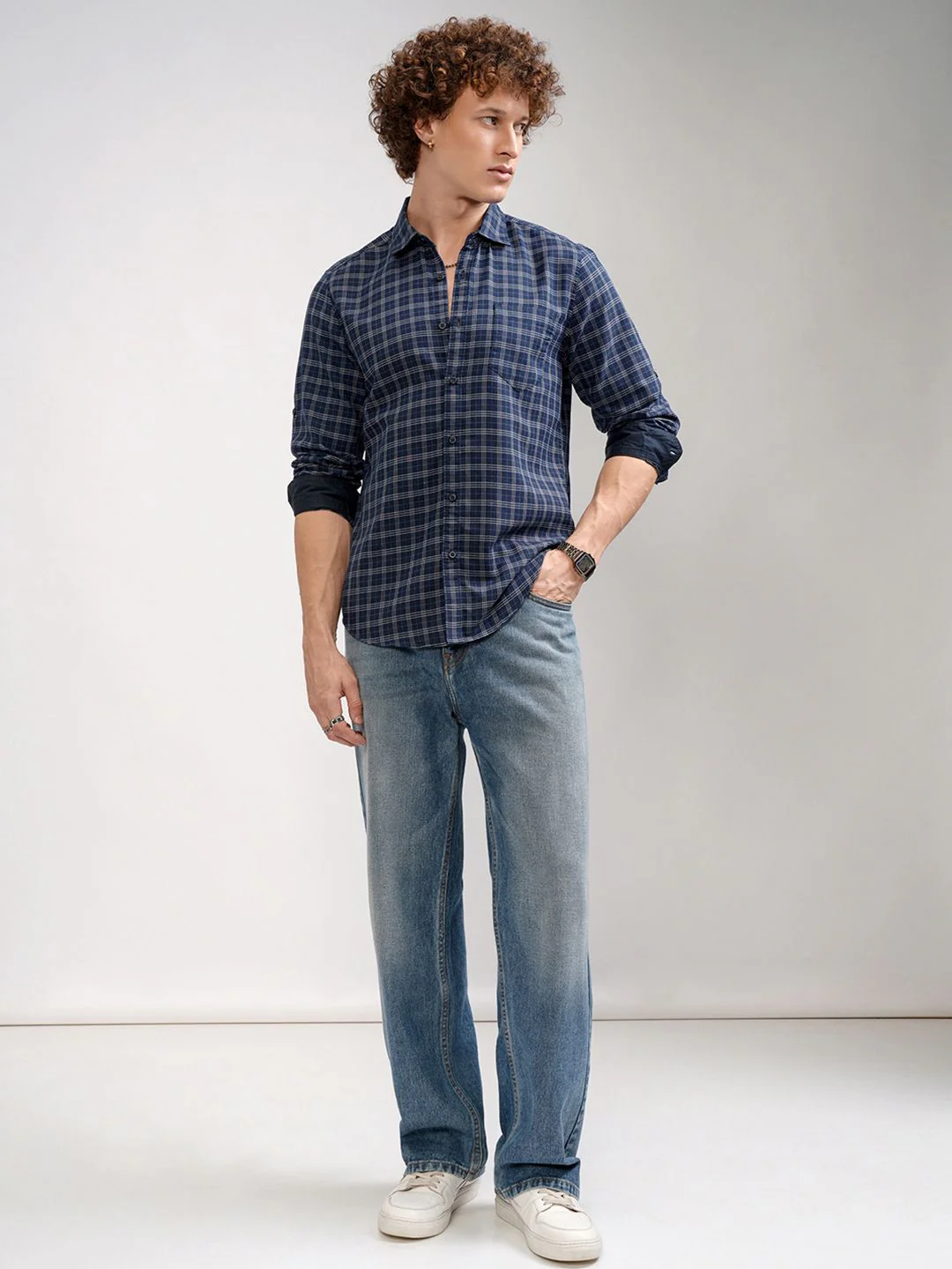 HIGHLANDER Men Blue & White Slim Fit Checked Casual Shirt - Image 6