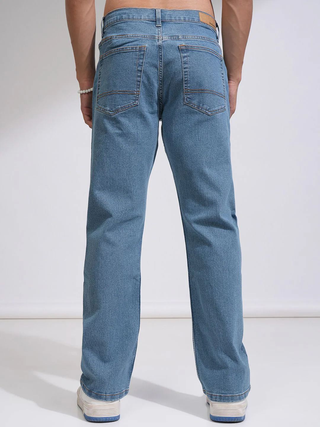 HIGHLANDER Men Bootcut Mid-Rise Clean Look Stretchable Jeans - Image 5