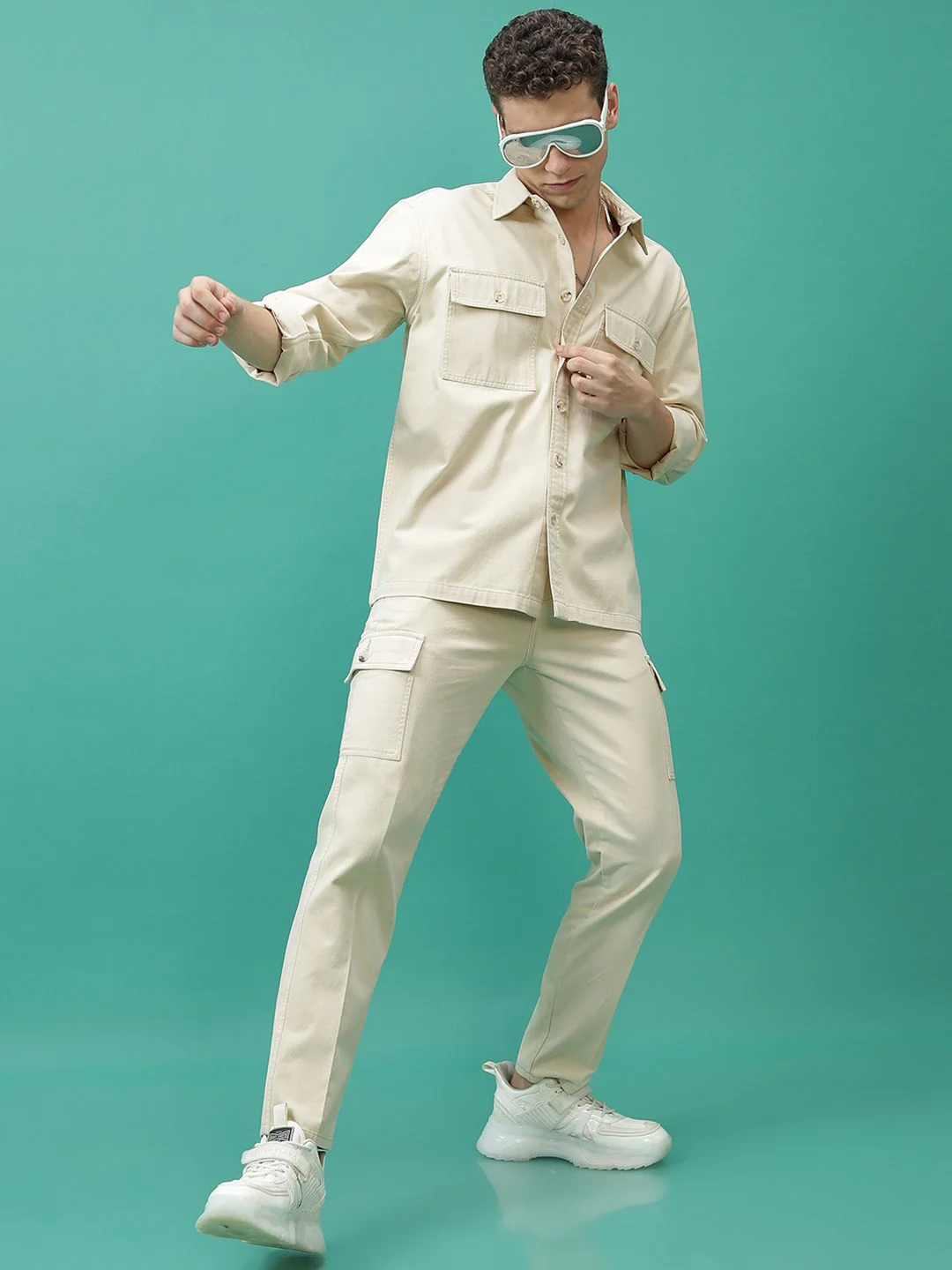 HIGHLANDER Men Cotton Cargo Trousers - Image 4