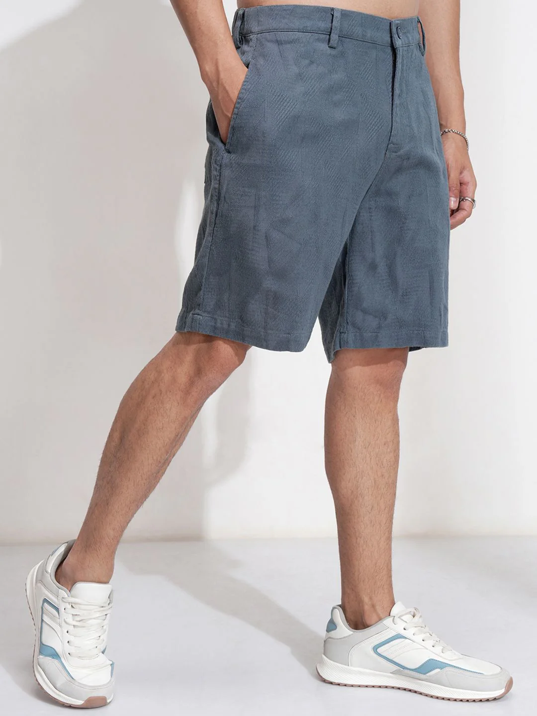 HIGHLANDER Men Cotton Relaxed Fit Shorts - Image 4